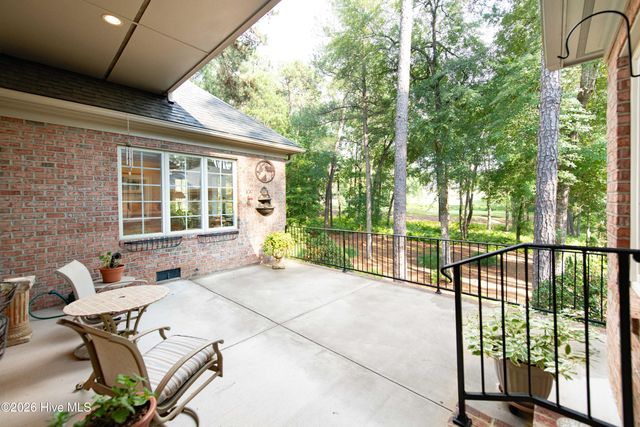 18 Oxton Circle, Pinehurst, NC 28374