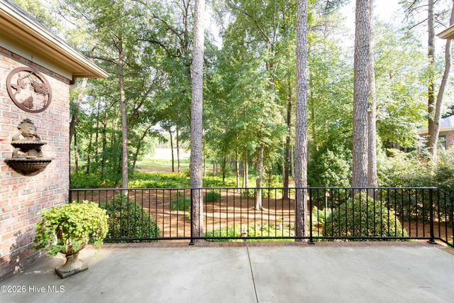 18 Oxton Circle, Pinehurst, NC 28374