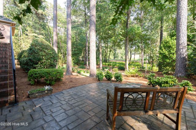 18 Oxton Circle, Pinehurst, NC 28374