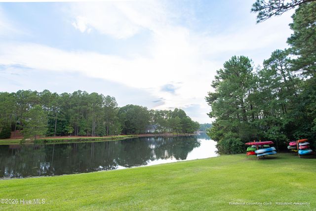 18 Oxton Circle, Pinehurst, NC 28374