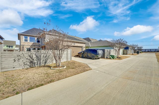 8858 Mandalay Street, North Richland Hills, TX 76180