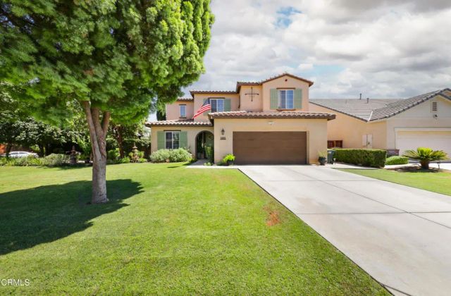 5902 Grizzly Peak Drive, Bakersfield, CA 93311