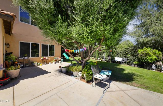 5902 Grizzly Peak Drive, Bakersfield, CA 93311
