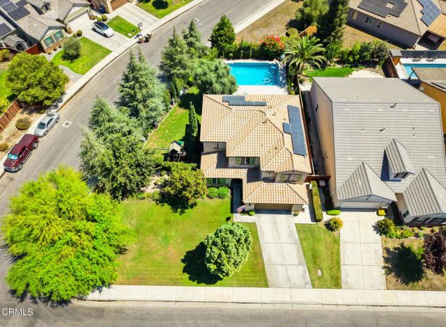 5902 Grizzly Peak Drive, Bakersfield, CA 93311
