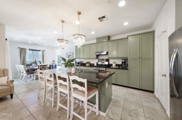 5902 Grizzly Peak Drive, Bakersfield, CA 93311