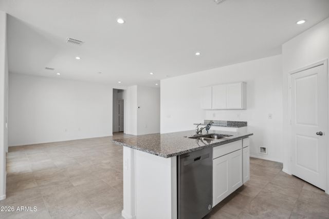 163 S ALMONER Lane S, Casa Grande, AZ 85122