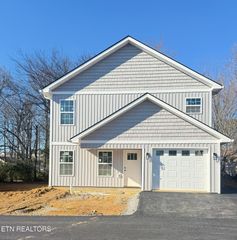 105 Ken Lewis Way, Maryville, TN 37801