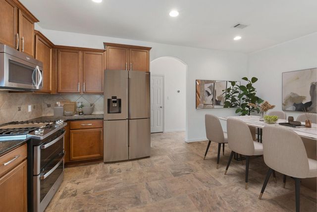 116 Silkstone ST, Hutto, TX 78634