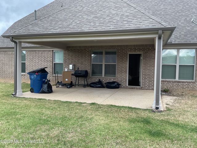 4186 Carolyn Mitchell Drive, Olive Branch, MS 38654