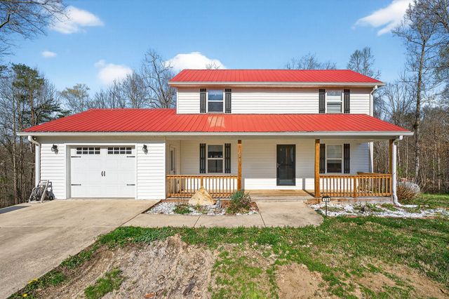 120 Red Bud Ln, Hilham, TN 38568