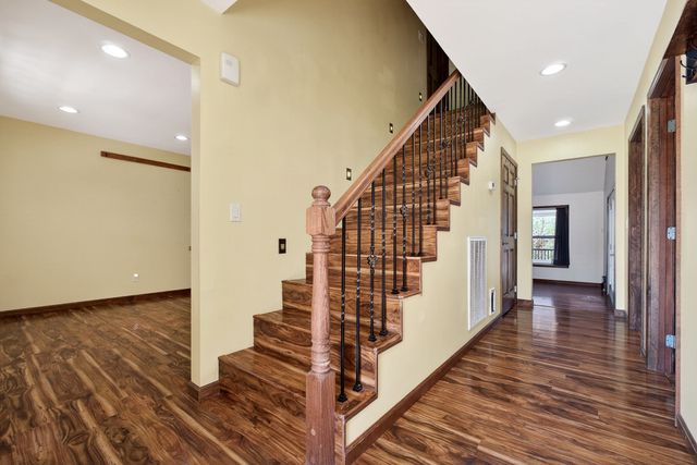 120 Red Bud Ln, Hilham, TN 38568