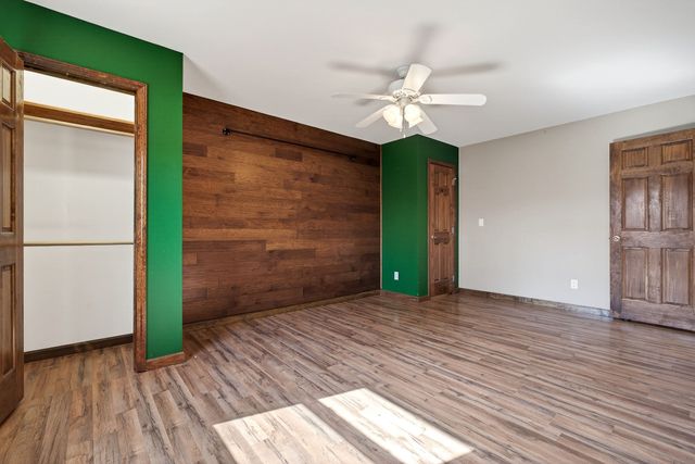 120 Red Bud Ln, Hilham, TN 38568