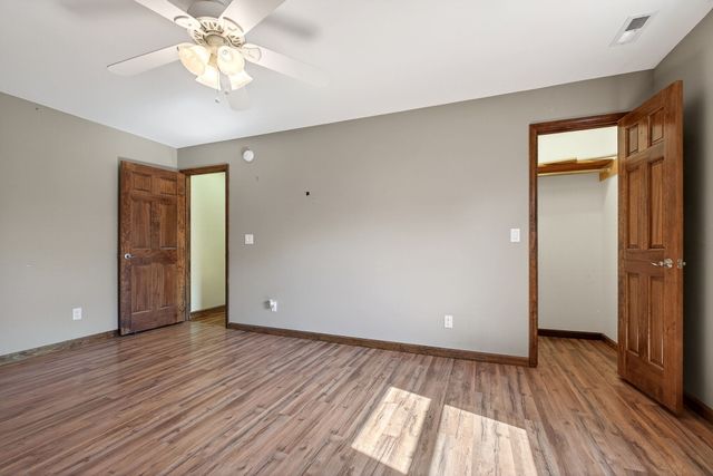 120 Red Bud Ln, Hilham, TN 38568