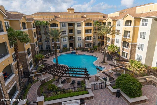 8539 GATE Parkway W 9404, Jacksonville, FL 32216