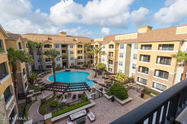 8539 GATE Parkway W 9404, Jacksonville, FL 32216