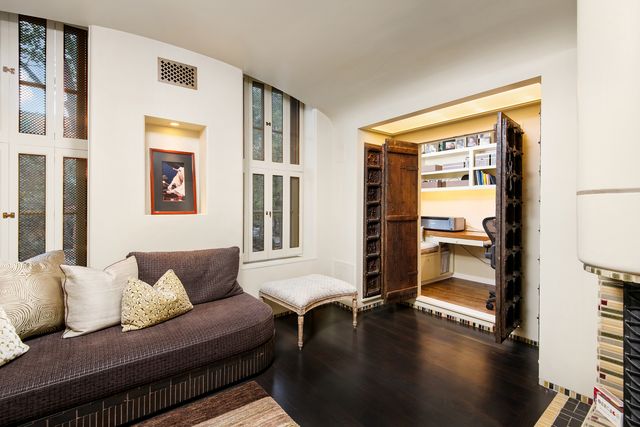 229 W Eugenie Street, Chicago, IL 60614