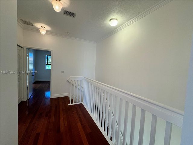 4933 N Harbor Isles Dr 202, Dania Beach, FL 33312