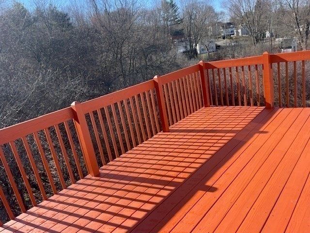 4 Valley View Dr, Spencer, MA 01562