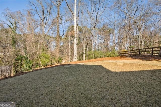 1062 Country Lane NE, Atlanta, GA 30324