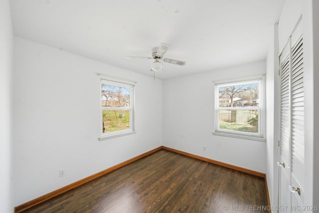 707 E 7th Court, Sand Springs, OK 74063