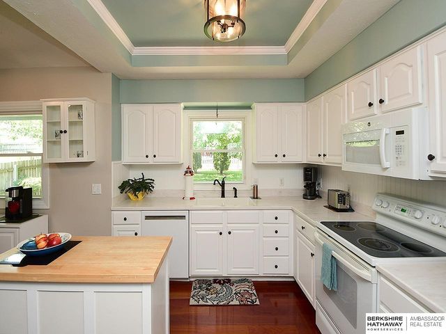 4816 S 160 Street, Omaha, NE 68135