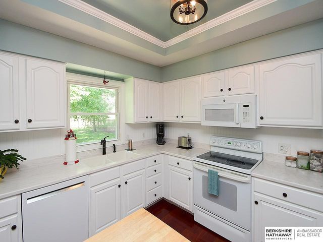 4816 S 160 Street, Omaha, NE 68135