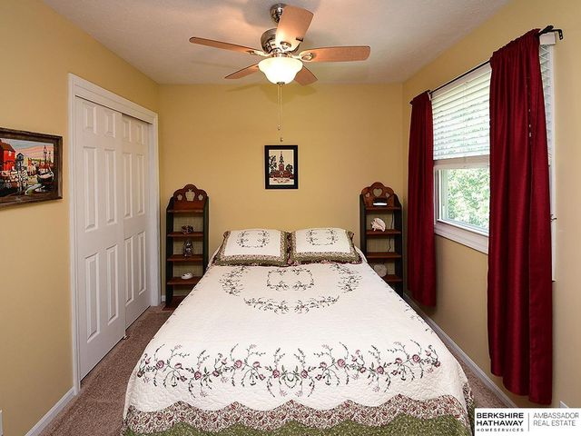 4816 S 160 Street, Omaha, NE 68135