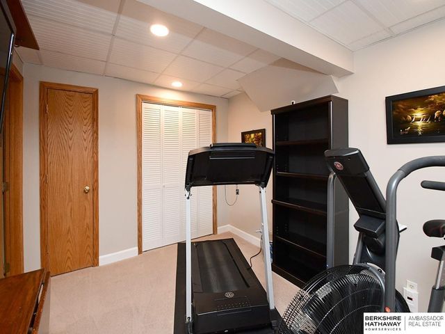 4816 S 160 Street, Omaha, NE 68135