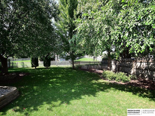 4816 S 160 Street, Omaha, NE 68135