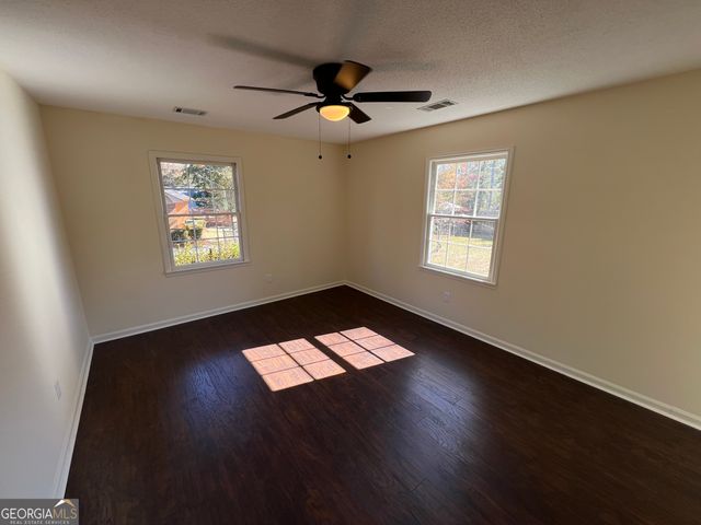 311 Fairmont Drive, Dublin, GA 31021