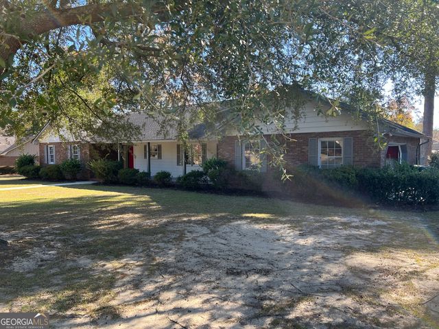 311 Fairmont Drive, Dublin, GA 31021