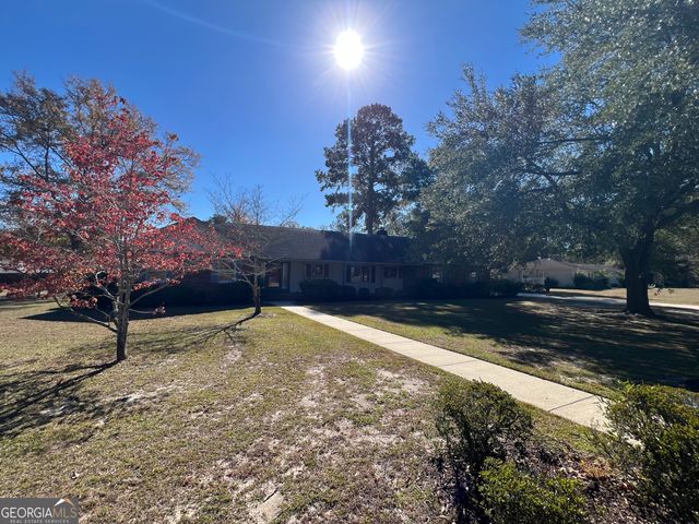 311 Fairmont Drive, Dublin, GA 31021