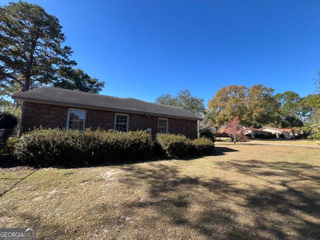 311 Fairmont Drive, Dublin, GA 31021