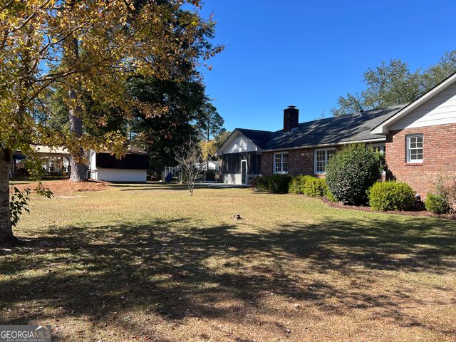 311 Fairmont Drive, Dublin, GA 31021