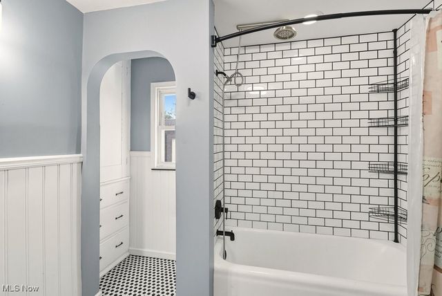 208 King Street, Ravenna, OH 44266