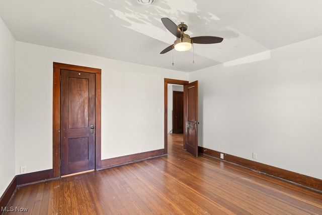 208 King Street, Ravenna, OH 44266