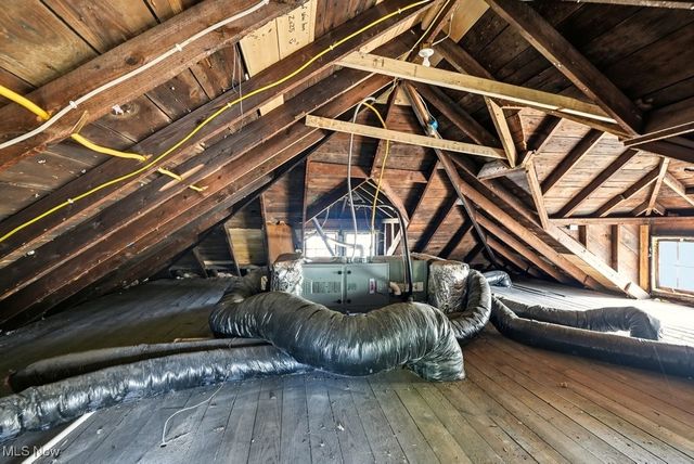 208 King Street, Ravenna, OH 44266