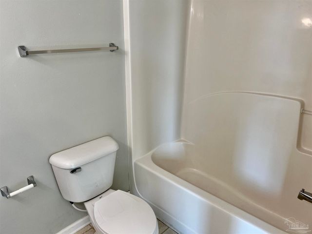 280 Swaying Pine Ct, Crestview, FL 32539