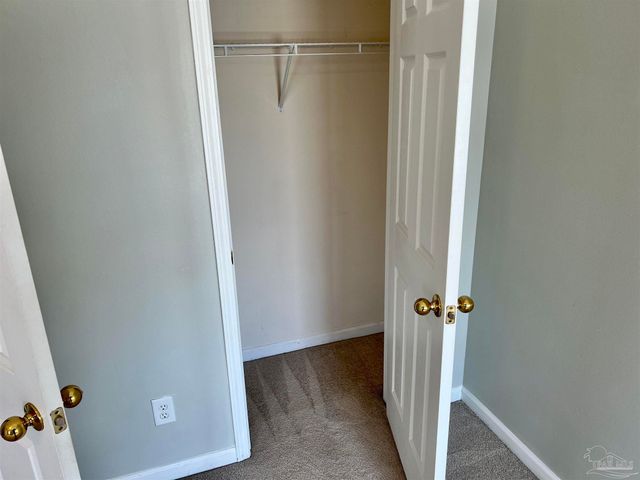 280 Swaying Pine Ct, Crestview, FL 32539