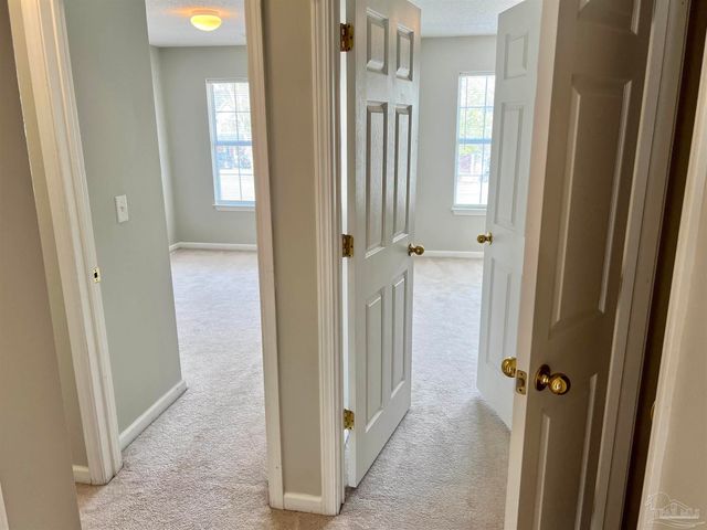 280 Swaying Pine Ct, Crestview, FL 32539