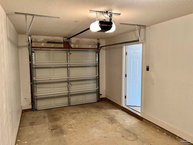 280 Swaying Pine Ct, Crestview, FL 32539