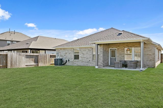 2307 Gentle Breeze Lane, Baytown, TX 77523