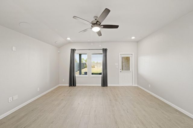 2307 Gentle Breeze Lane, Baytown, TX 77523