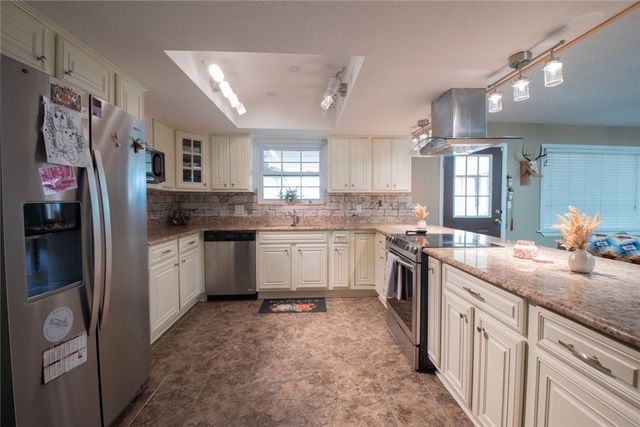 212 Wiregrass Road, Folkston, GA 31537