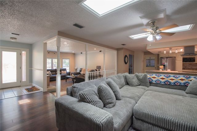 212 Wiregrass Road, Folkston, GA 31537