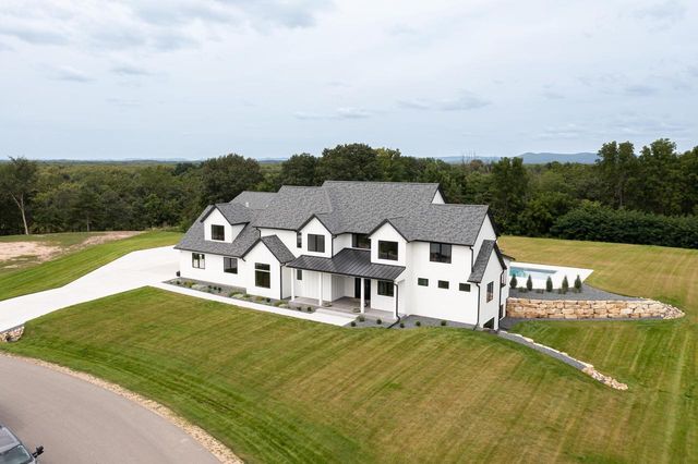 N7343 Hidden Prairie DRIVE, Holmen, WI 54636