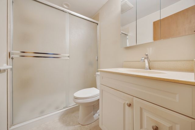 810 Revere Road, South Elgin, IL 60177