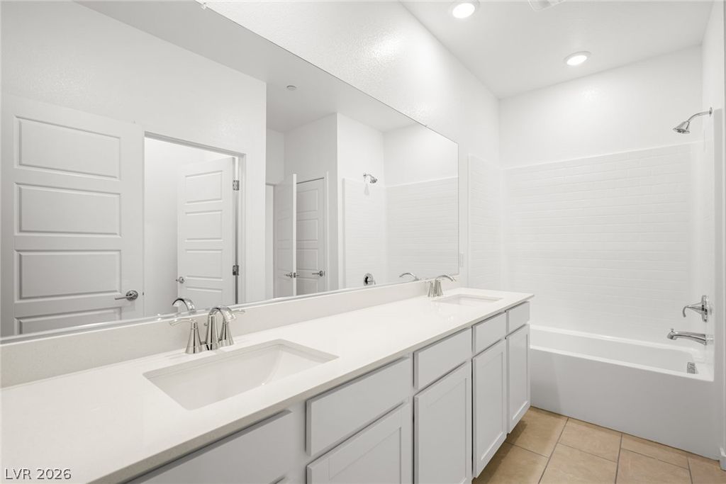 1429 Bianca Falls Drive, Henderson, NV 89011 — photo 5