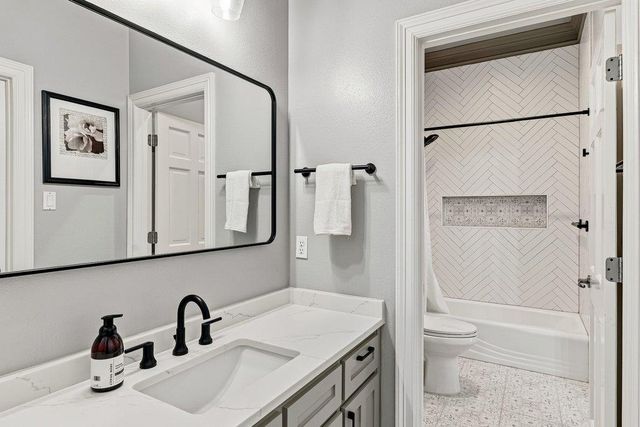 9218 Leaning Rock CIR, Austin, TX 78730