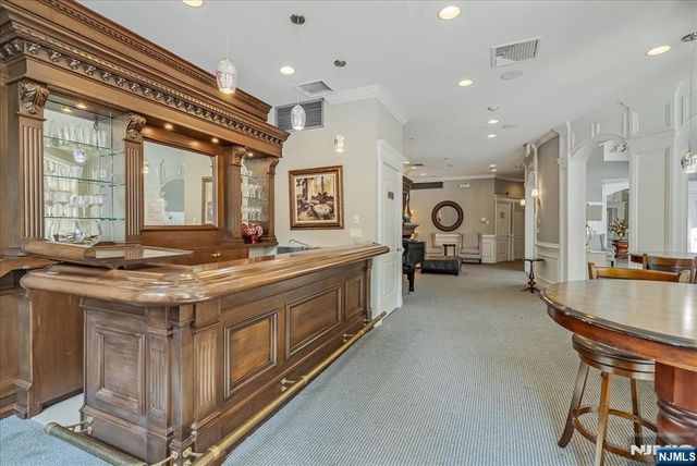 8205 Harcourt 8205, Clifton, NJ 07013